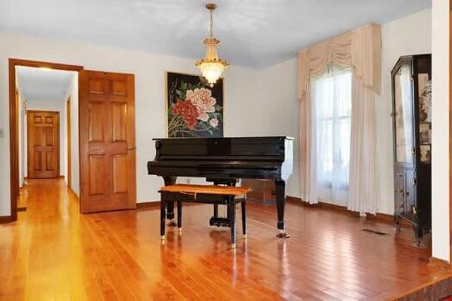 152 Daniels, Banner, KY 41603