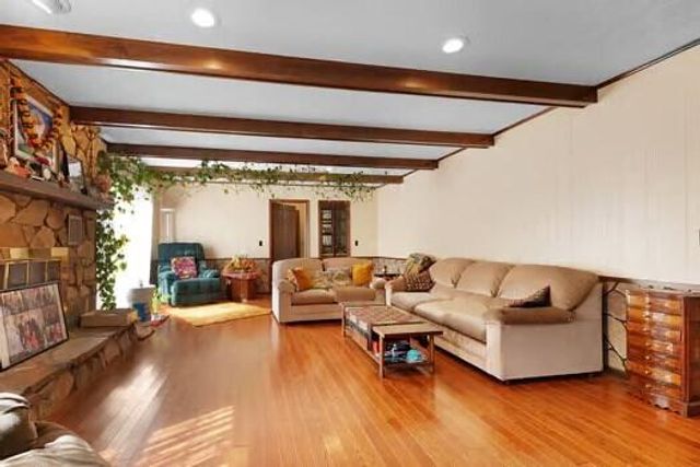 152 Daniels, Banner, KY 41603