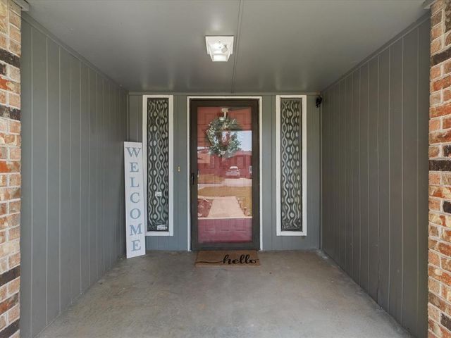 637 NW 116th Terrace, Oklahoma City, OK 73114