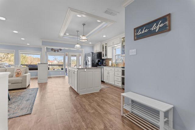 23322 Three Points Drive, Frankston, TX 75763