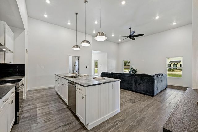 36 Summertime CIR, Wimberley, TX 78676