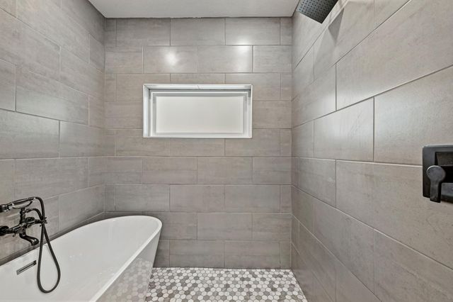 36 Summertime CIR, Wimberley, TX 78676
