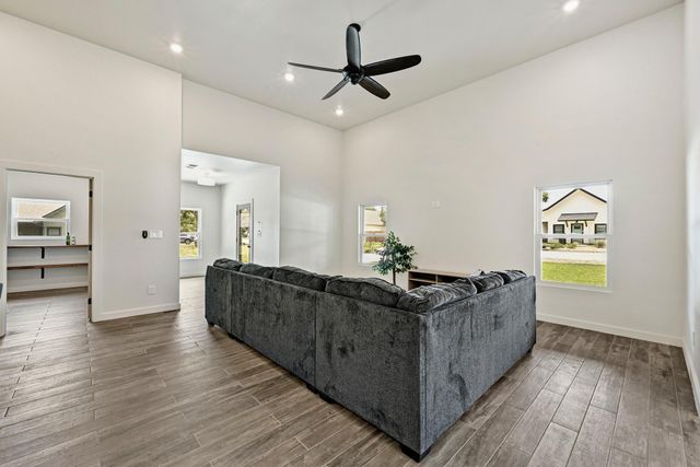 36 Summertime CIR, Wimberley, TX 78676