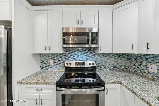 8306 EATON Avenue, Jacksonville, FL 32211