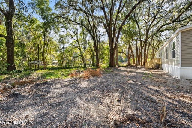 3121 BAINBRIDGE Road 1, Palatka, FL 32177