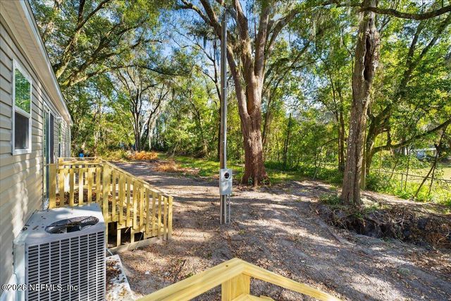 3121 BAINBRIDGE Road 1, Palatka, FL 32177