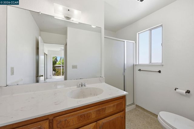 2305 Star Ave, Castro Valley, CA 94546
