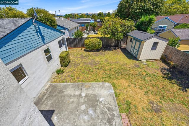 2305 Star Ave, Castro Valley, CA 94546