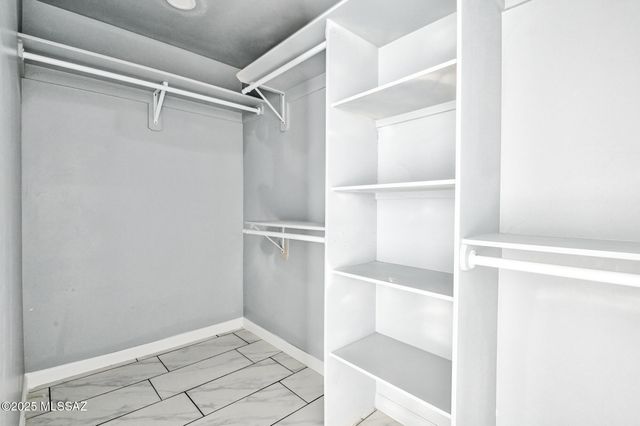 131 S Montgomery Avenue, Corona De Tucson, AZ 85641