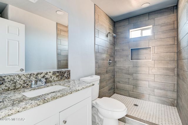 131 S Montgomery Avenue, Corona De Tucson, AZ 85641