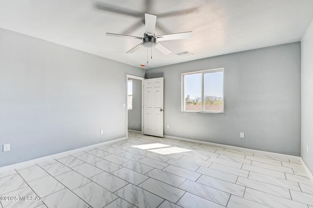 131 S Montgomery Avenue, Corona De Tucson, AZ 85641