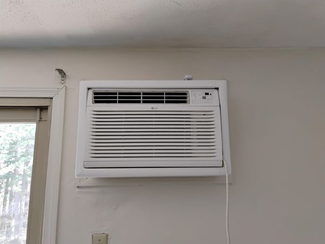 133 English Village Rd Apt 303, Manchester, NH 03102