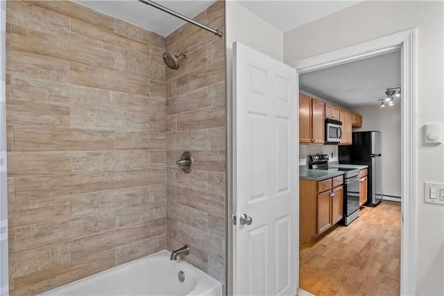 117 John Street 14, Lincoln, RI 02865