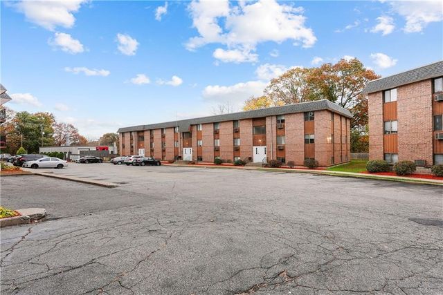 117 John Street 14, Lincoln, RI 02865