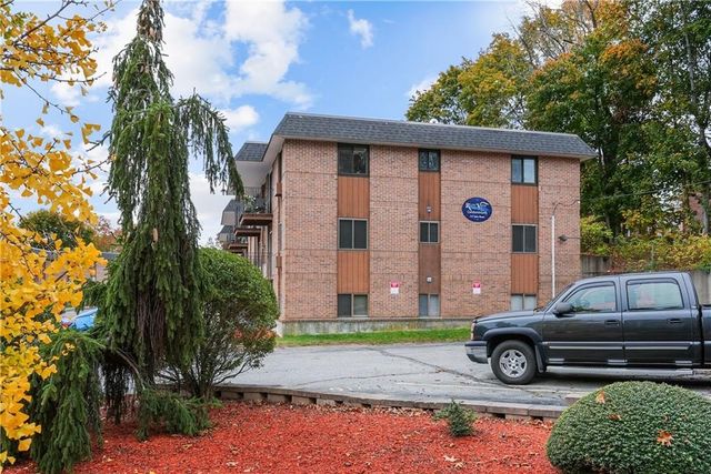 117 John Street 14, Lincoln, RI 02865