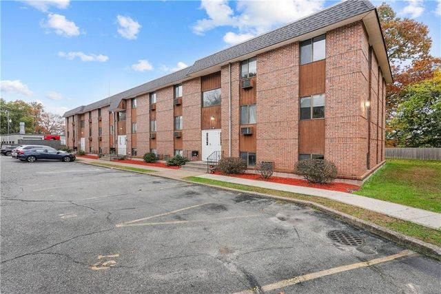 117 John Street 14, Lincoln, RI 02865