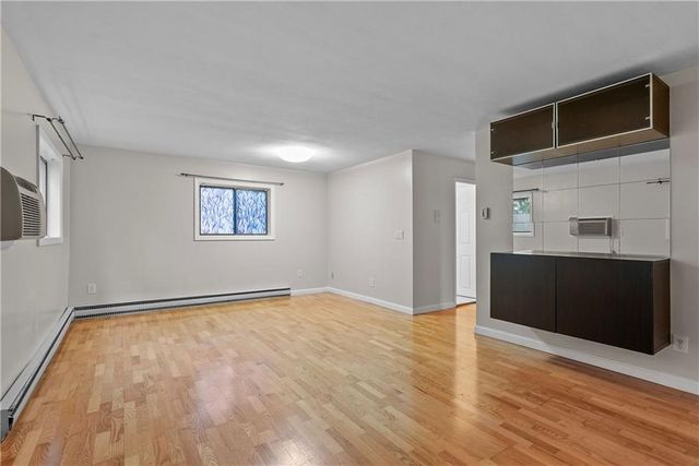 117 John Street 14, Lincoln, RI 02865
