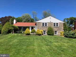 1233 FAIRY HILL ROAD, Jenkintown, PA 19046