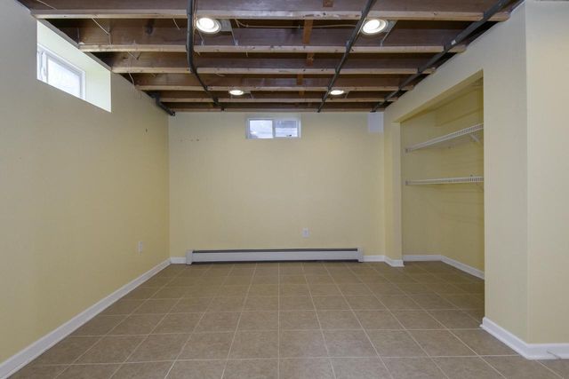 807 Meadowbrook DRIVE, West Bend, WI 53090