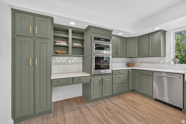 1979 S CAVE HOLLOW WAY, Bountiful, UT 84010