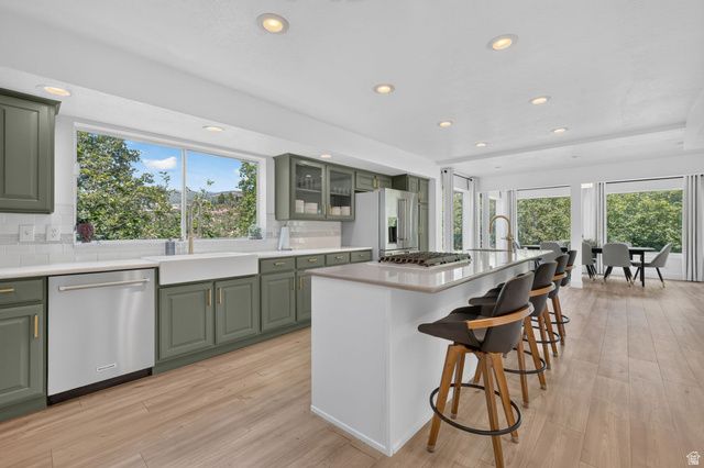 1979 S CAVE HOLLOW WAY, Bountiful, UT 84010