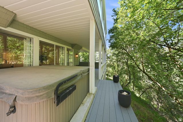 1979 S CAVE HOLLOW WAY, Bountiful, UT 84010