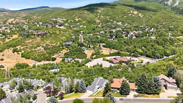 1979 S CAVE HOLLOW WAY, Bountiful, UT 84010