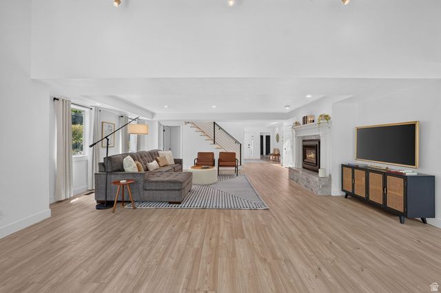 1979 S CAVE HOLLOW WAY, Bountiful, UT 84010