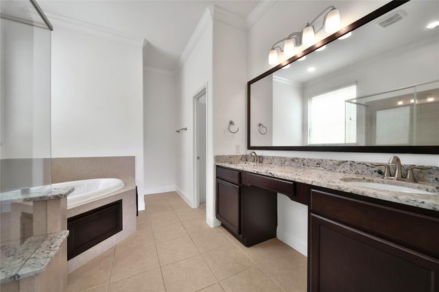27 Waterfall Way, Tomball, TX 77375