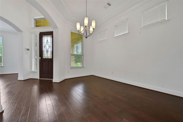 27 Waterfall Way, Tomball, TX 77375