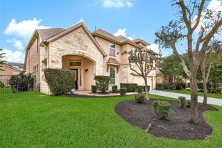 27 Waterfall Way, Tomball, TX 77375