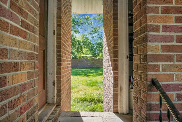 109 N Hampton Street, Summerville, SC 29483