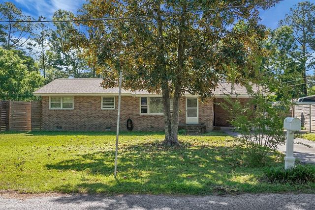 109 N Hampton Street, Summerville, SC 29483