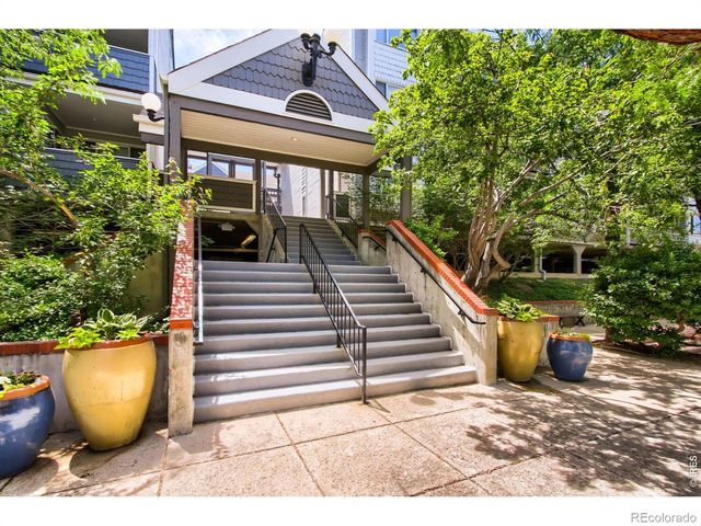 2201 Pearl Street 210, Boulder, CO 80302
