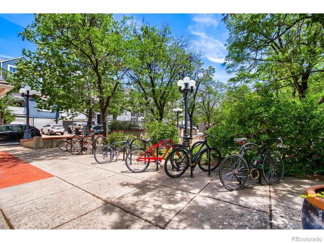 2201 Pearl Street 210, Boulder, CO 80302
