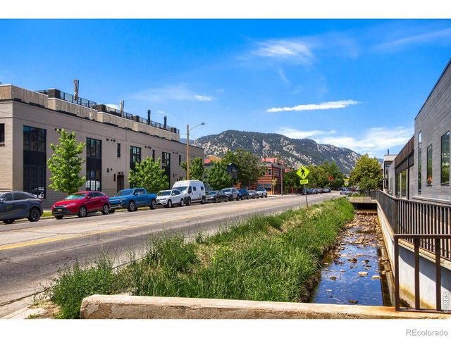 2201 Pearl Street 210, Boulder, CO 80302