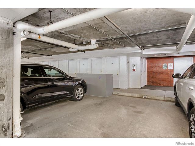 2201 Pearl Street 210, Boulder, CO 80302