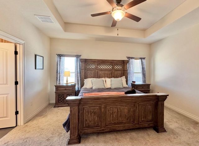 1094 Raintree LN, Elgin, TX 78621