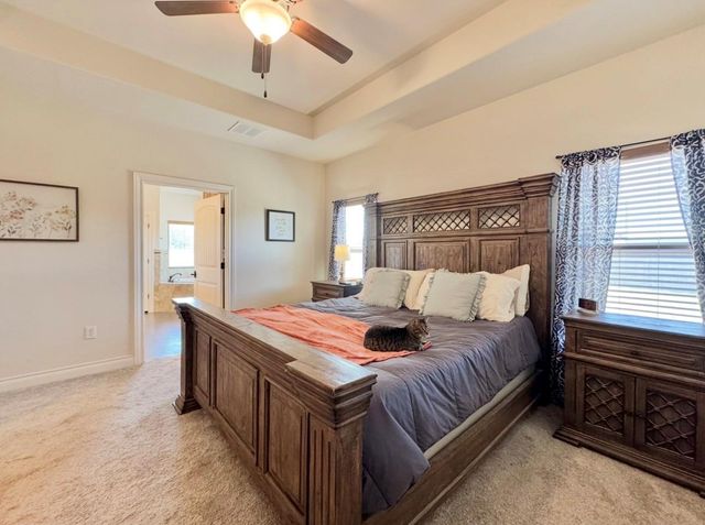 1094 Raintree LN, Elgin, TX 78621