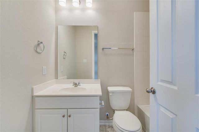 2639 Westward Hill Drive, Fresno, TX 77545