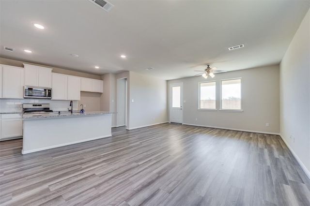 2639 Westward Hill Drive, Fresno, TX 77545