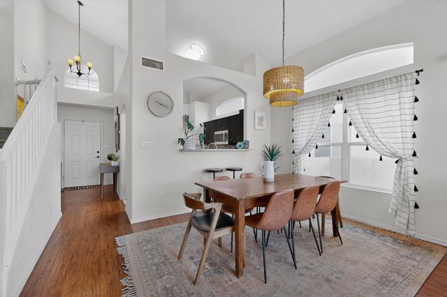 10427 Calle Hermosa Court NW, Albuquerque, NM 87114