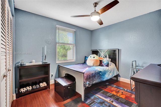 5633 NW 117th Avenue, Coral Springs, FL 33076