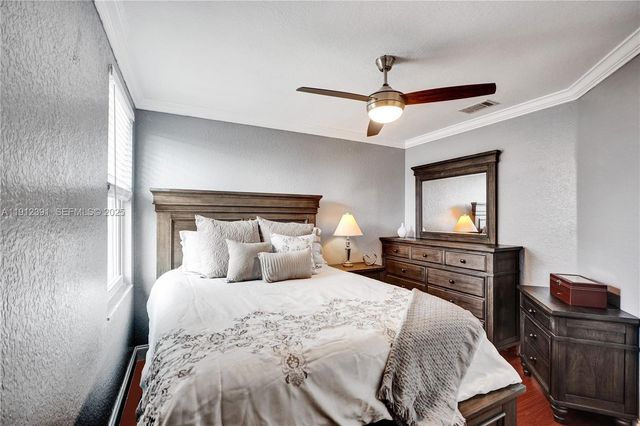 5633 NW 117th Avenue, Coral Springs, FL 33076