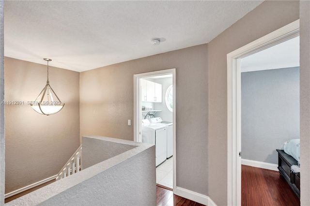 5633 NW 117th Avenue, Coral Springs, FL 33076