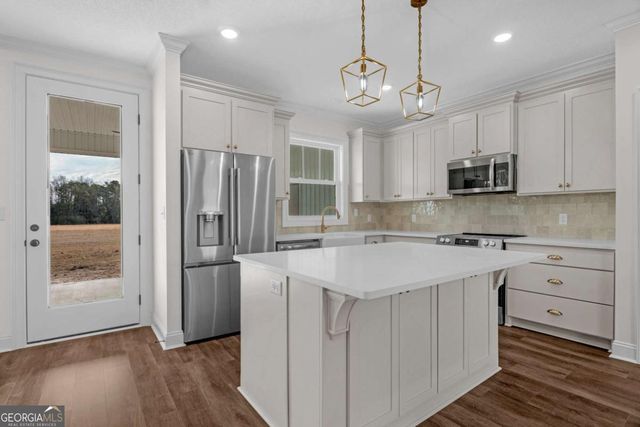 3514 Hwy 121 Highway, Blackshear, GA 31516