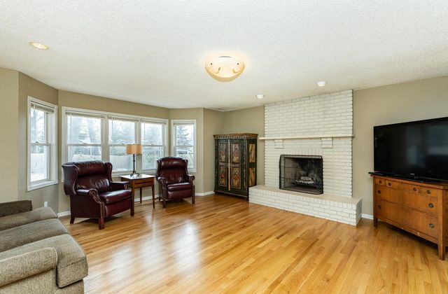 1075 23rd Avenue SW, Rochester, MN 55902