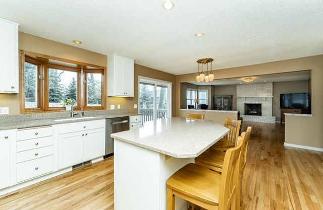 1075 23rd Avenue SW, Rochester, MN 55902