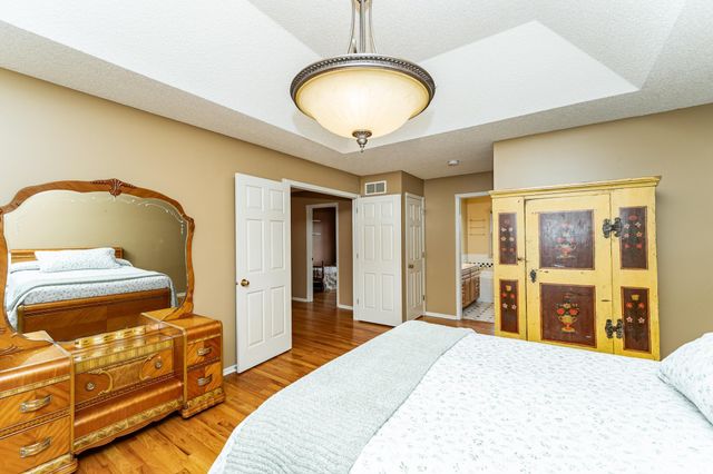 1075 23rd Avenue SW, Rochester, MN 55902