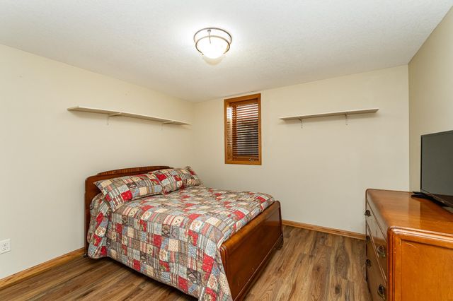 1075 23rd Avenue SW, Rochester, MN 55902